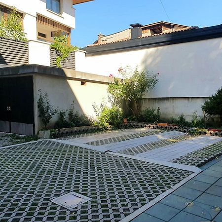 Tuzlaks Appartment Сараево Экстерьер фото