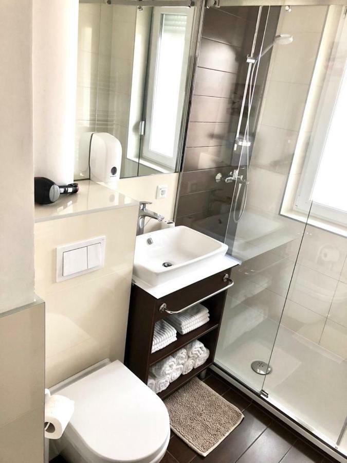 Tuzlaks Appartment Сараево Экстерьер фото